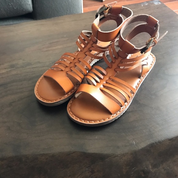 American Eagle Sandals - Picture 1 of 4